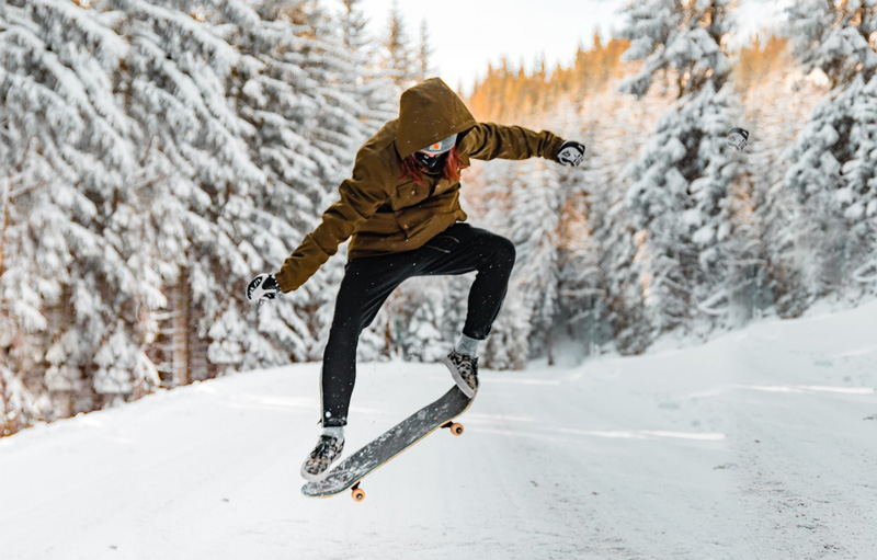 Skate de zapada sau snowskate | pentru cei care se dau pe skateboard si iarna si vara