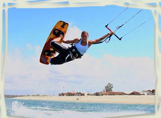 Kiteboarding si Kitesurfing kiteboarding