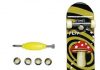 Finger-boarding – Toy for skateboarders